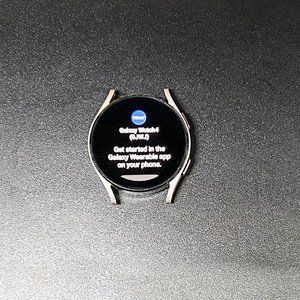 🌟 Samsung Galaxy Watch 4 (SM-R860) 40mm (GPS+Bluetooth+WiFi) 📱 Fair Condition